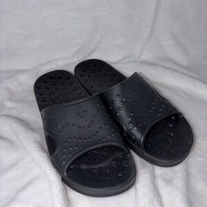 Shevalues Quick Drying Sandals Large 8/9 Women Black Water Friendly Poolside EUC